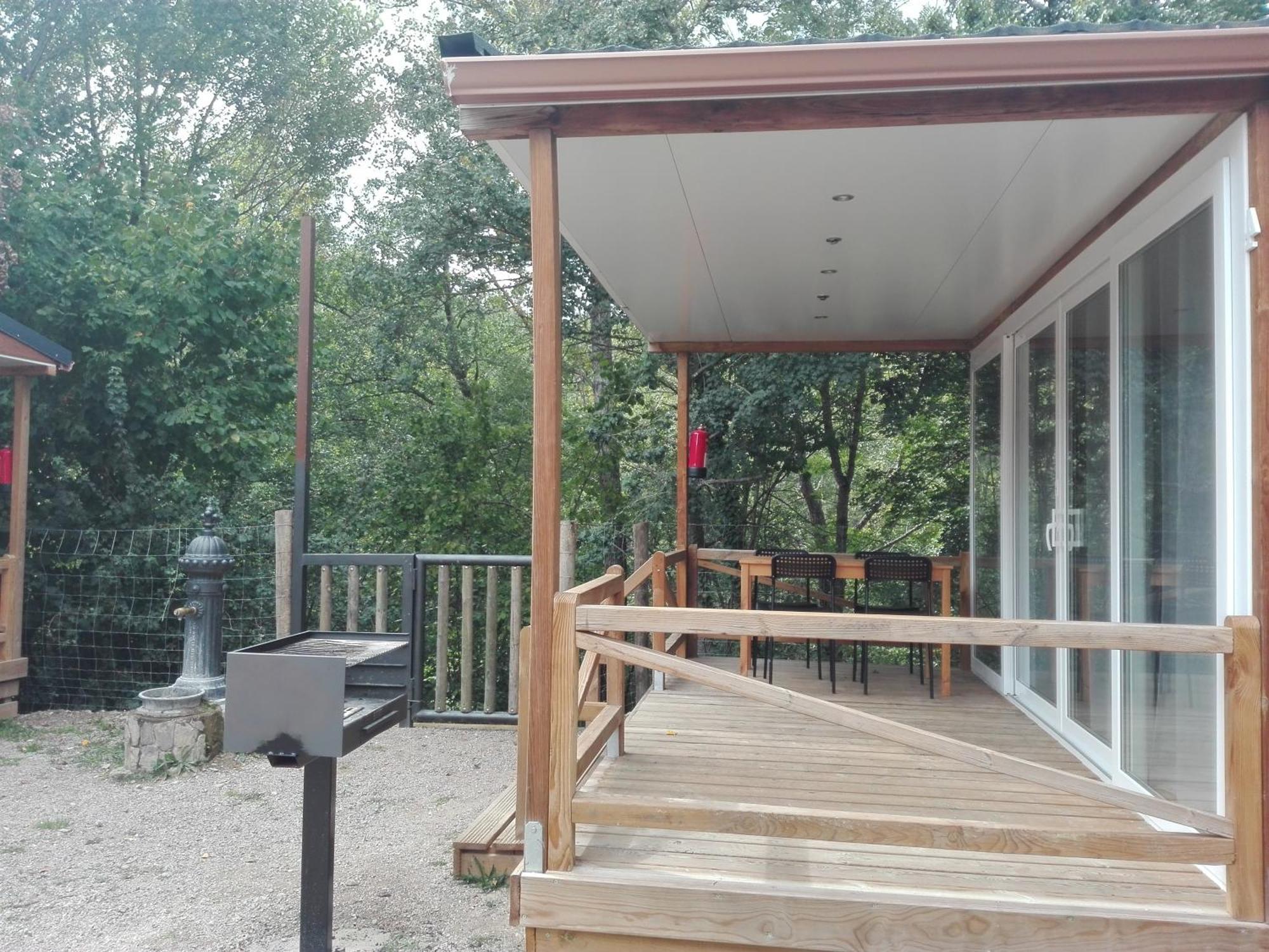Camping L'Espelt La Pobla de Lillet Buitenkant foto
