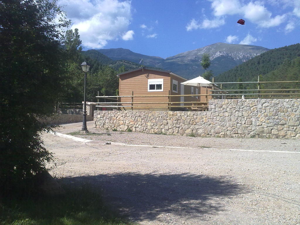 Camping L'Espelt La Pobla de Lillet Buitenkant foto
