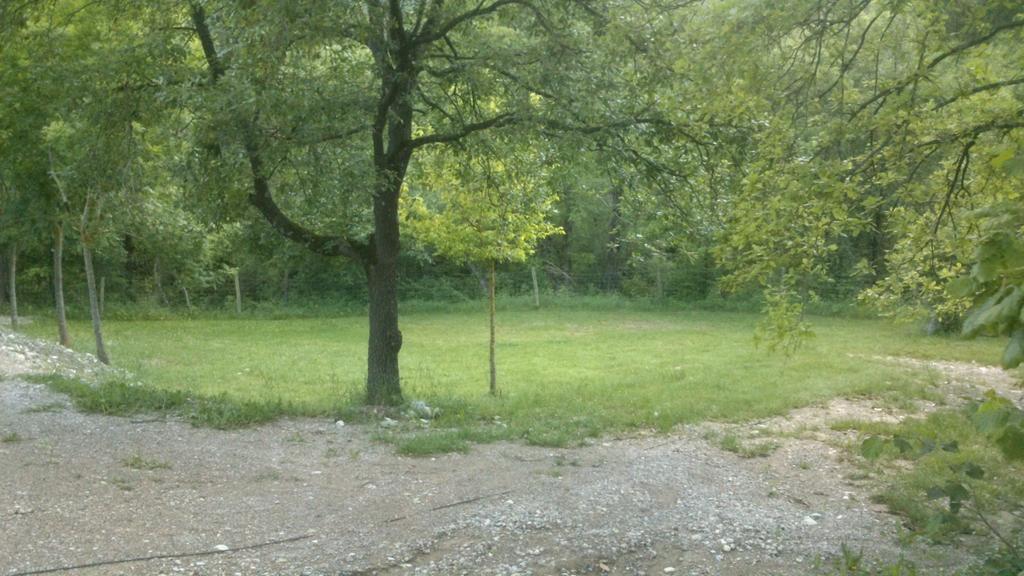 Camping L'Espelt La Pobla de Lillet Buitenkant foto